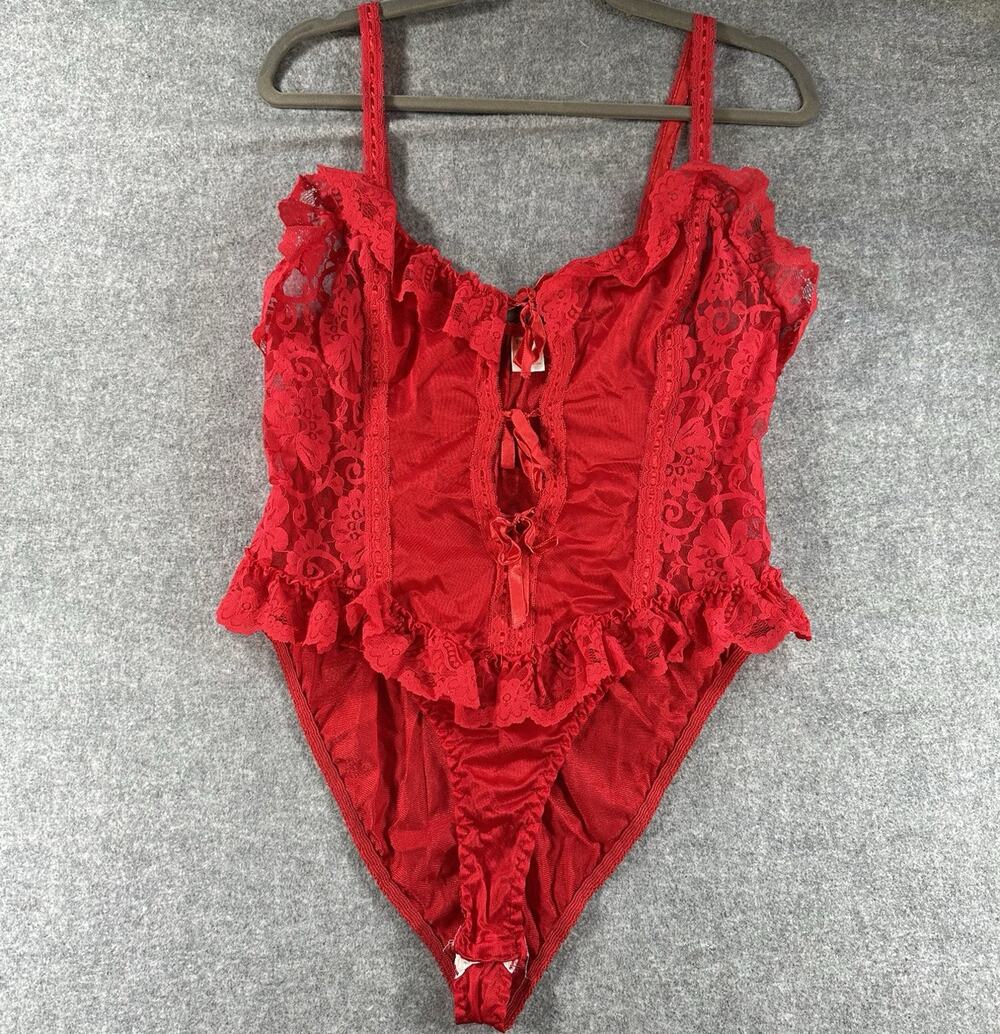 Vntg Red Women's Floral Lace One-Piece Bodysuit Size M Nylon Adjustable Straps